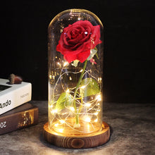 Lade das Bild in den Galerie-Viewer, Die ewige Rose - ein Geschenk, das immer leuchtet